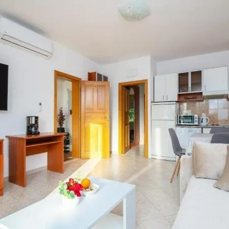 Apartament Azzurro 2 By Guide Dubrownik